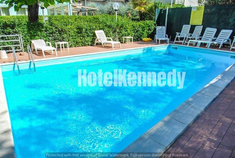 Hotel Kennedy Лидо-ди-Савио Экстерьер фото